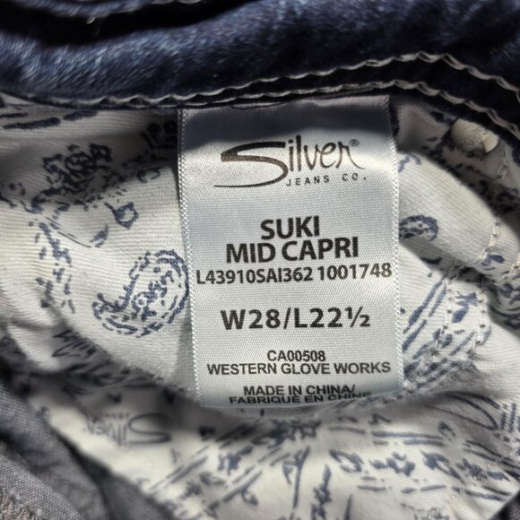 Silver Jeans Suki Mid Capri Womens 28 Blue Distressed Embroidered Pockets Denim - Picture 7 of 12